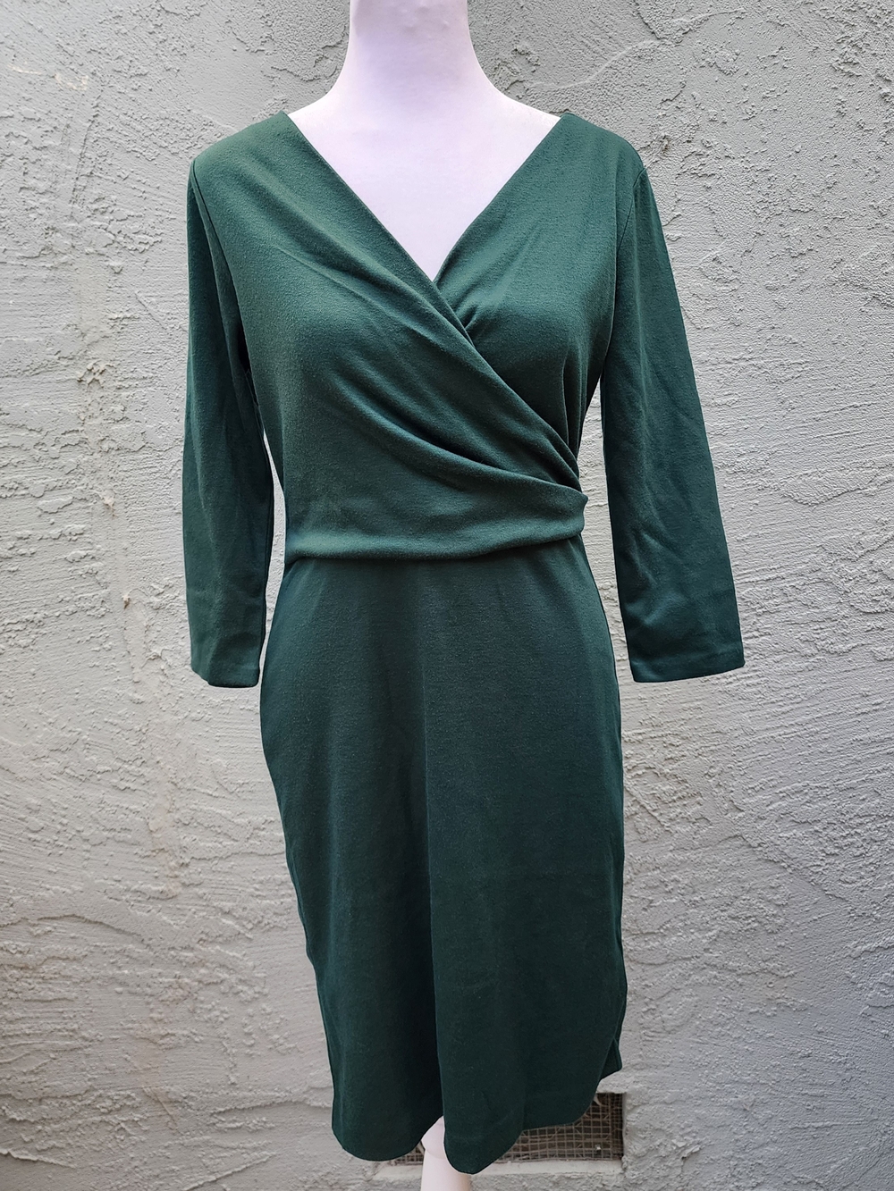 Ann Taylor Green Faux Wrap Dress Sheath 3/4 Sleeve Size 2P Work Office
